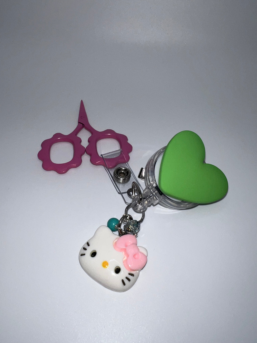 Green heart with kitty Badge Reel / scissor reel - scissors excluded
