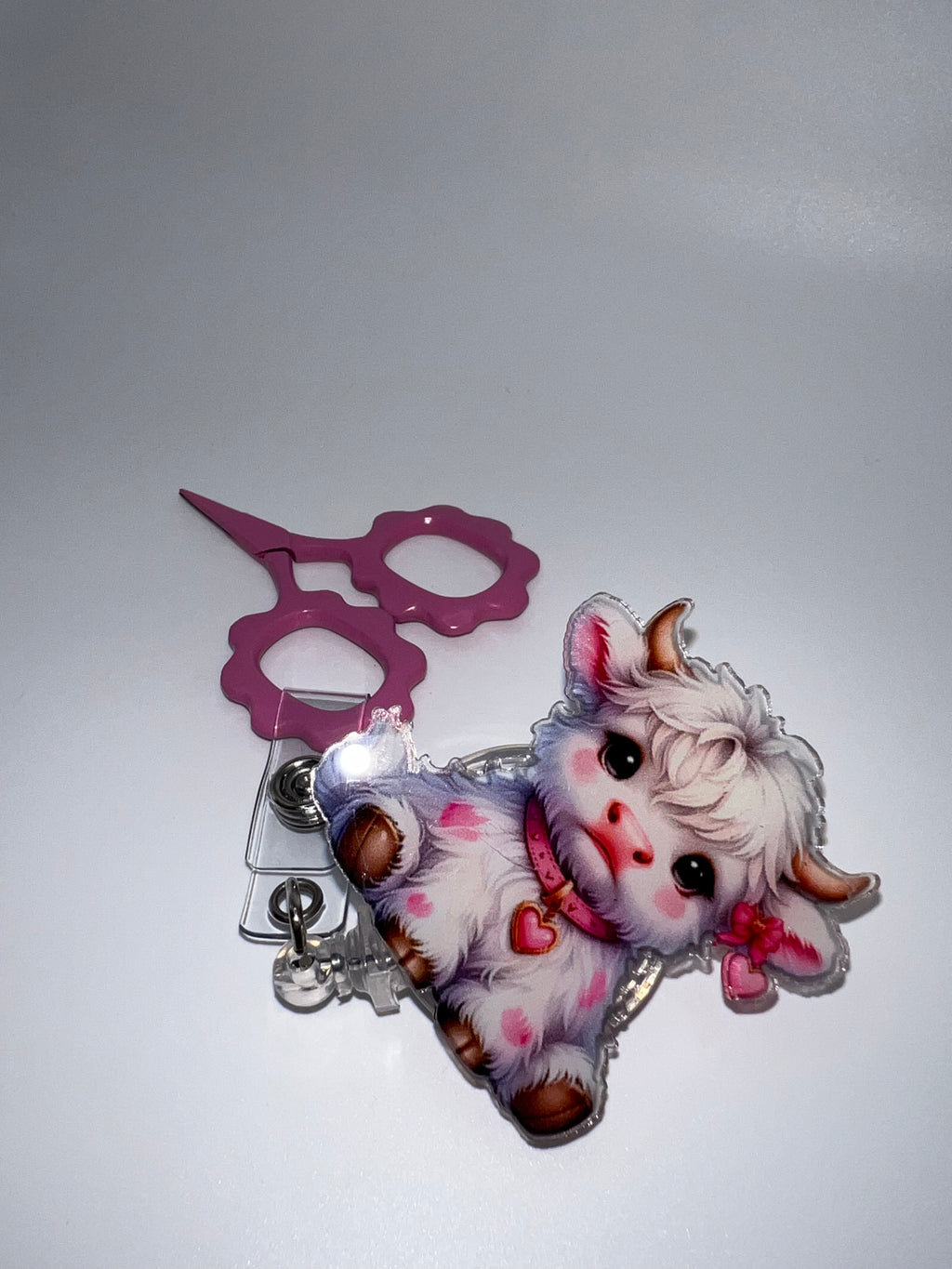 Heart Highland Cow - Badge reel / scissor reel