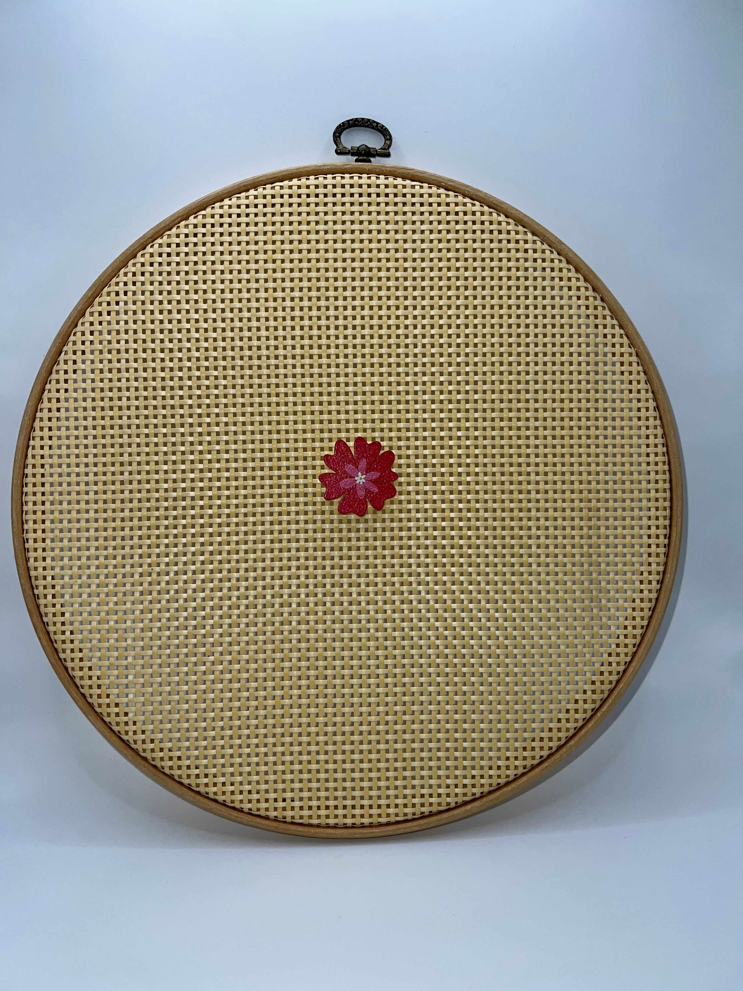 Red Flower - needle minder