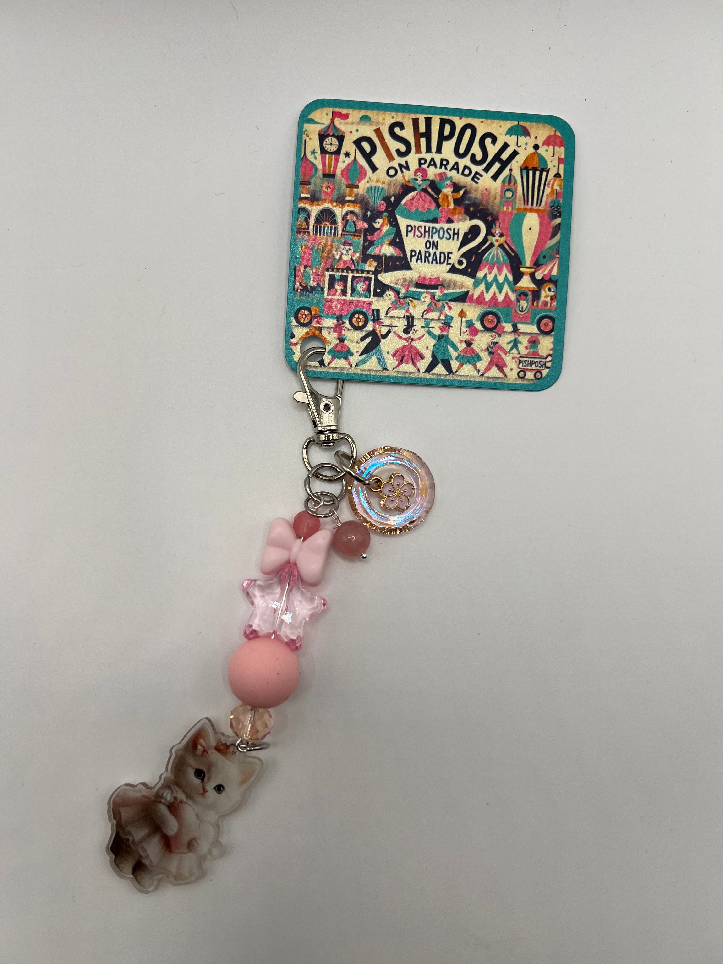 Kitten with pink bow and beads - Zipper Pull/Scissor Charm