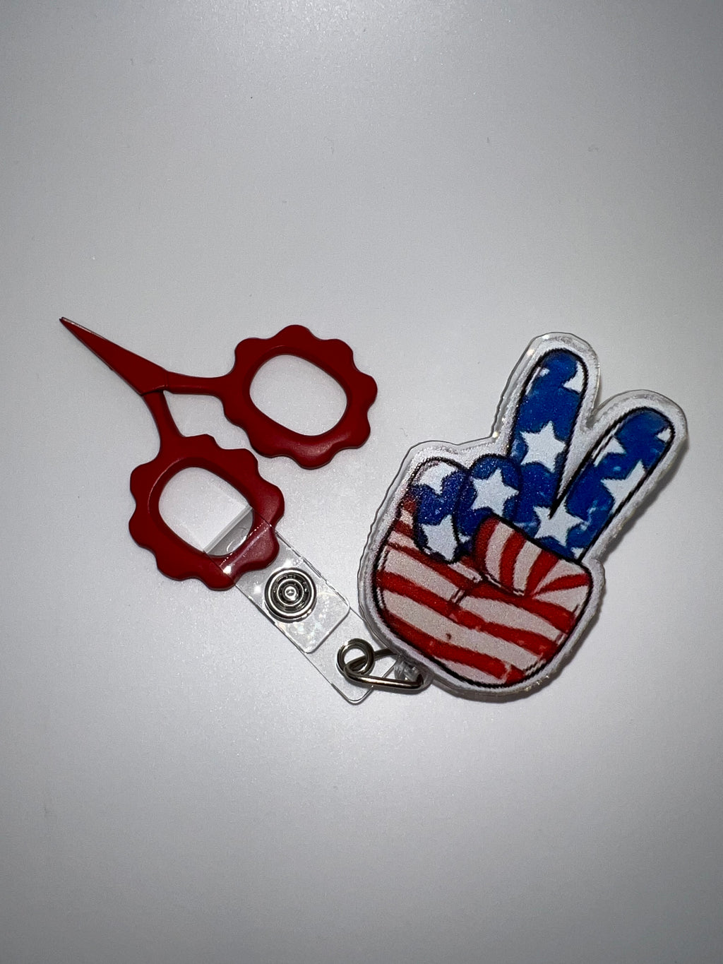 American Peace sign - Badge / scissor reel - scissors excluded