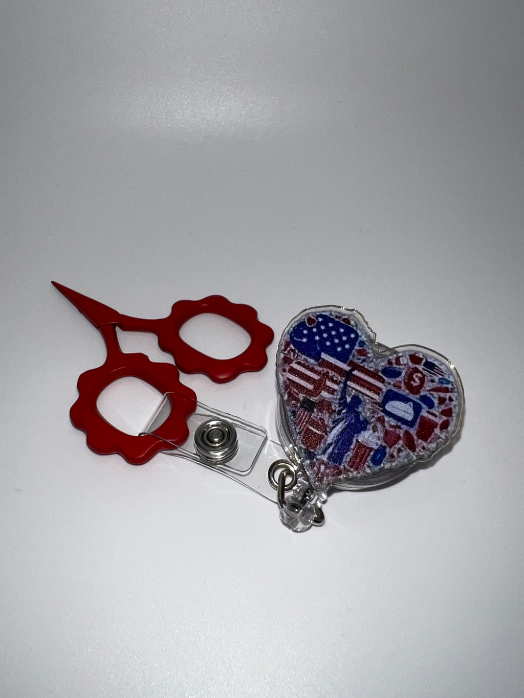 USA Freedom Heart - Badge / Scissor Reel - Scissors excluded