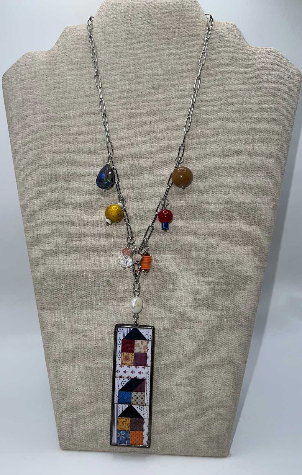 Quilt House with beads necklace
