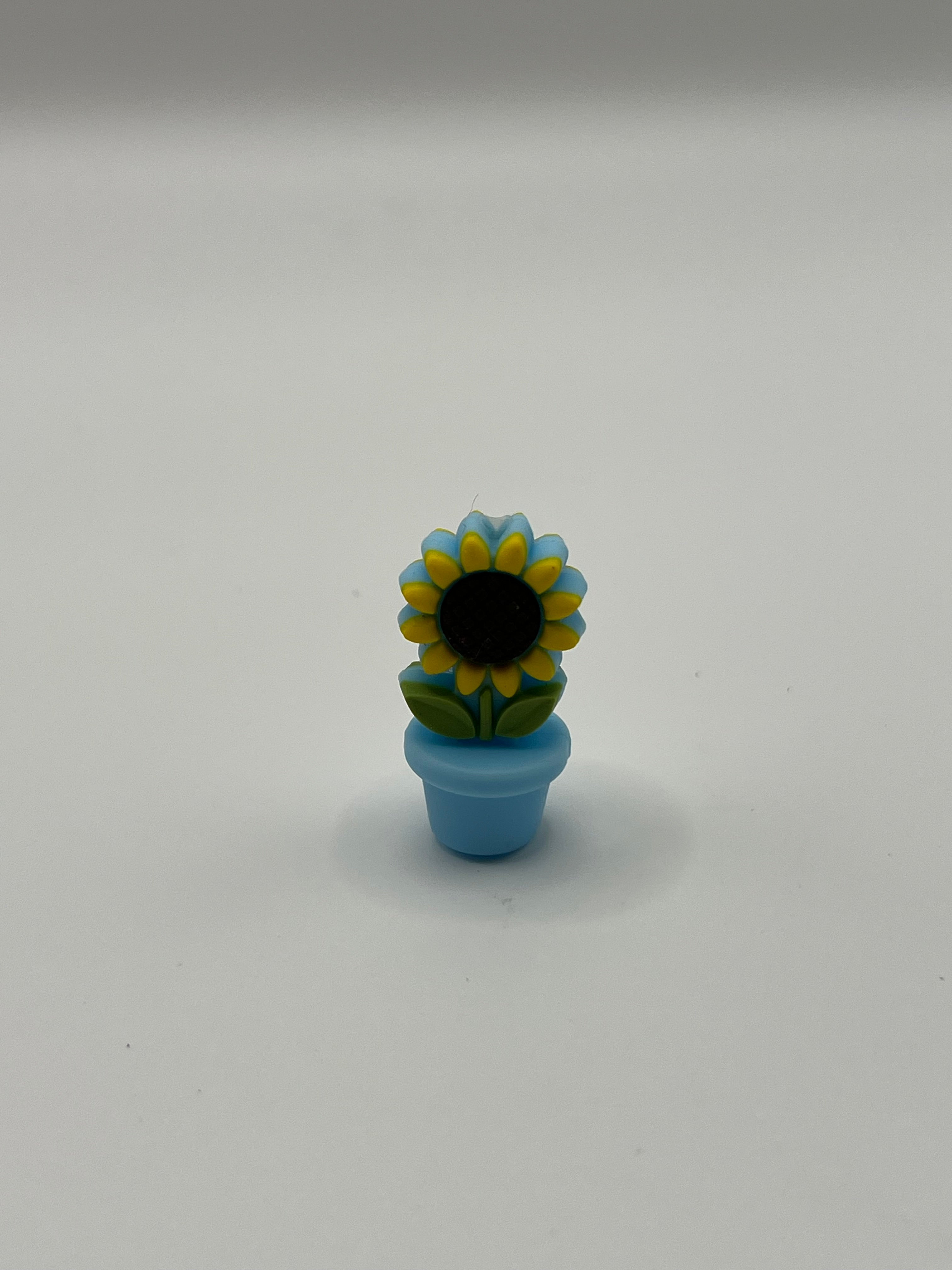 Sunflower With Blue Pot Scissor Tip Protector