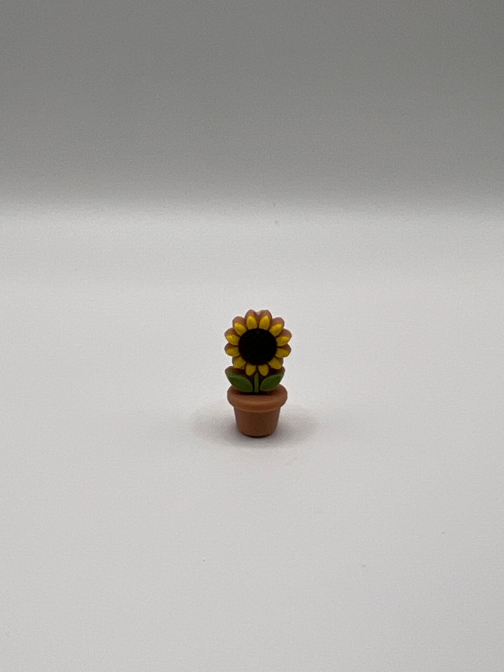 Sunflower with Tan Pot - Scissor Tip Protector