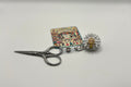White Daisy With Bee - Scissor Badge Pull