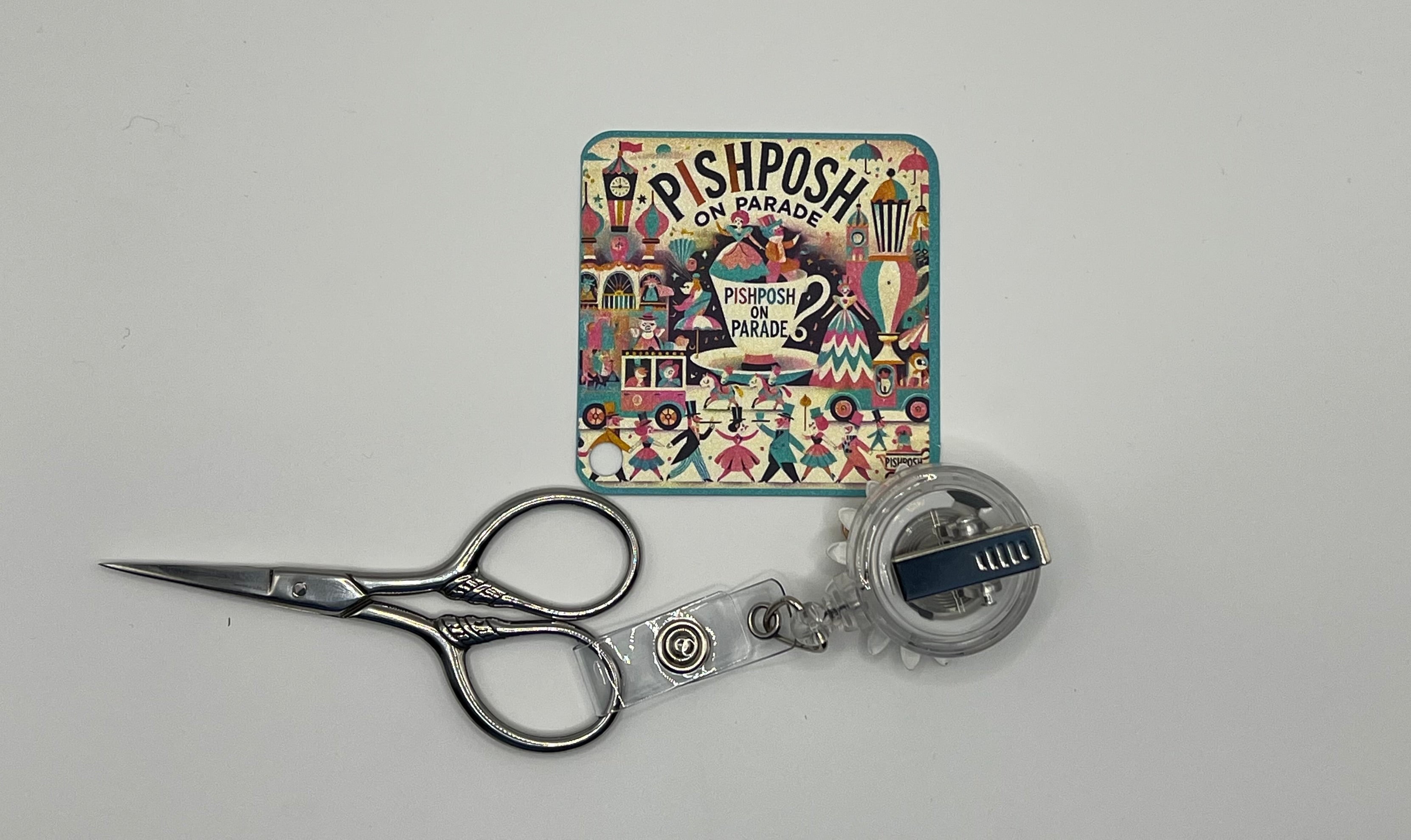 White Daisy With Bee - Scissor Badge Pull