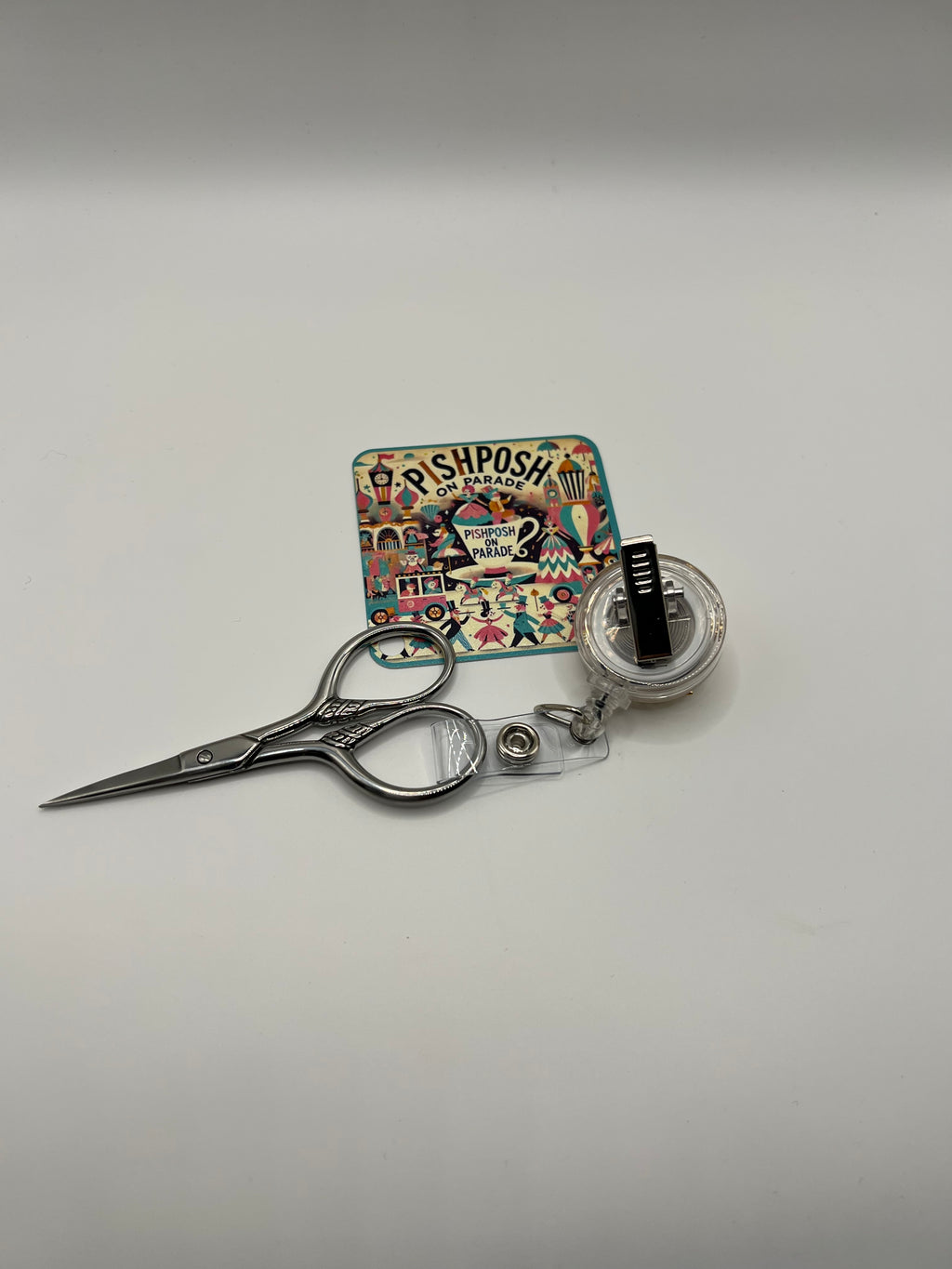 Sunflower with Bee - Scissor Badge Pull