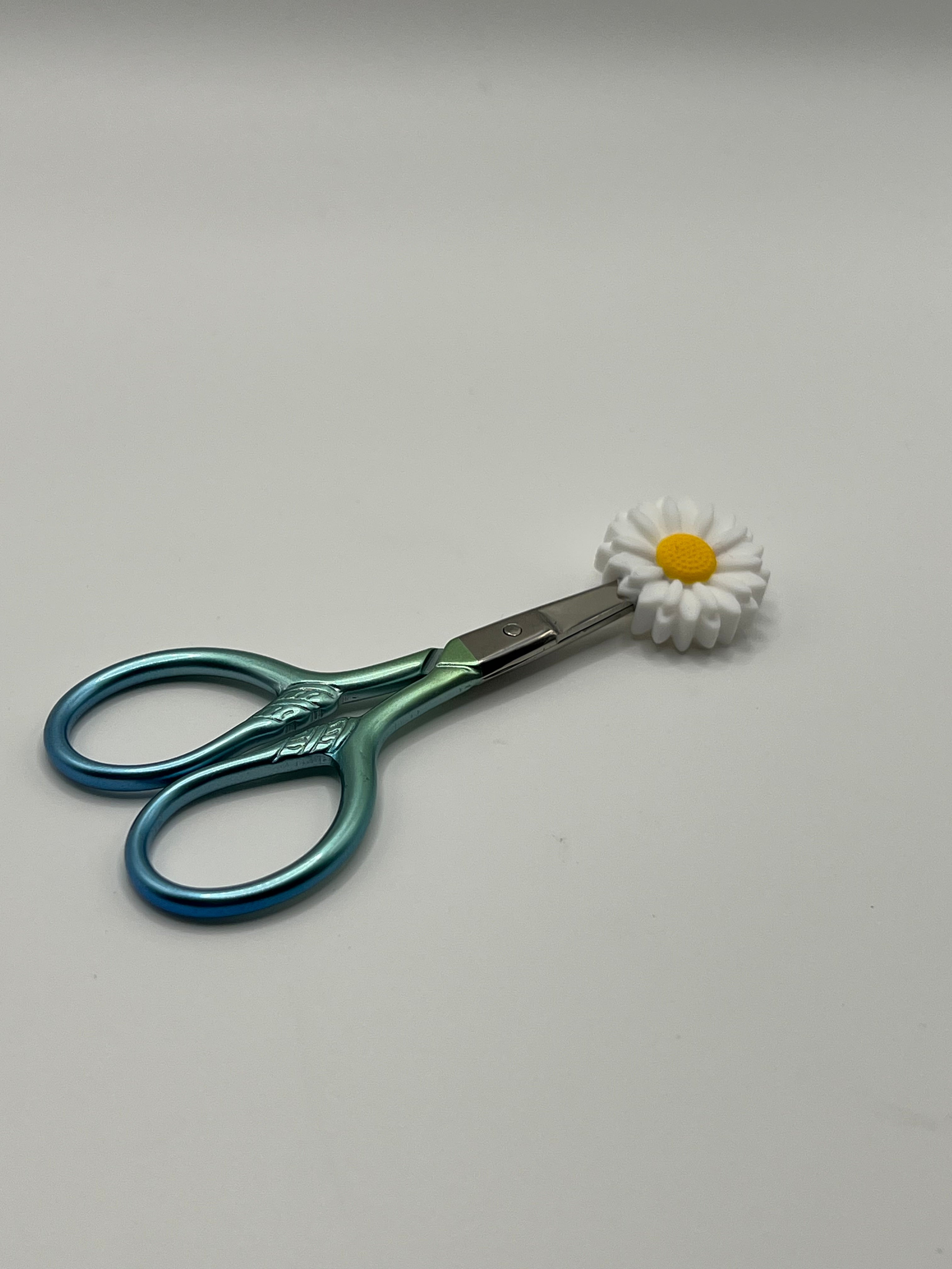White Daisy - Scissor Tip Protector