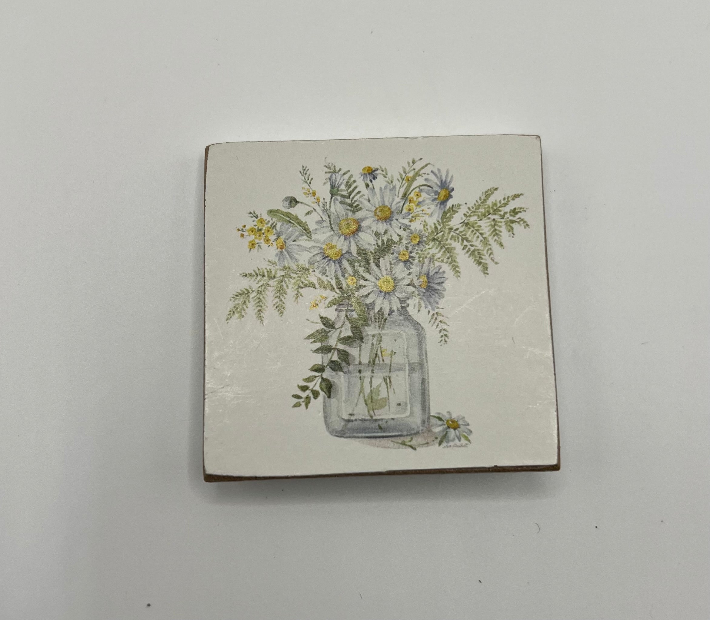 Daisies - Needle Minder