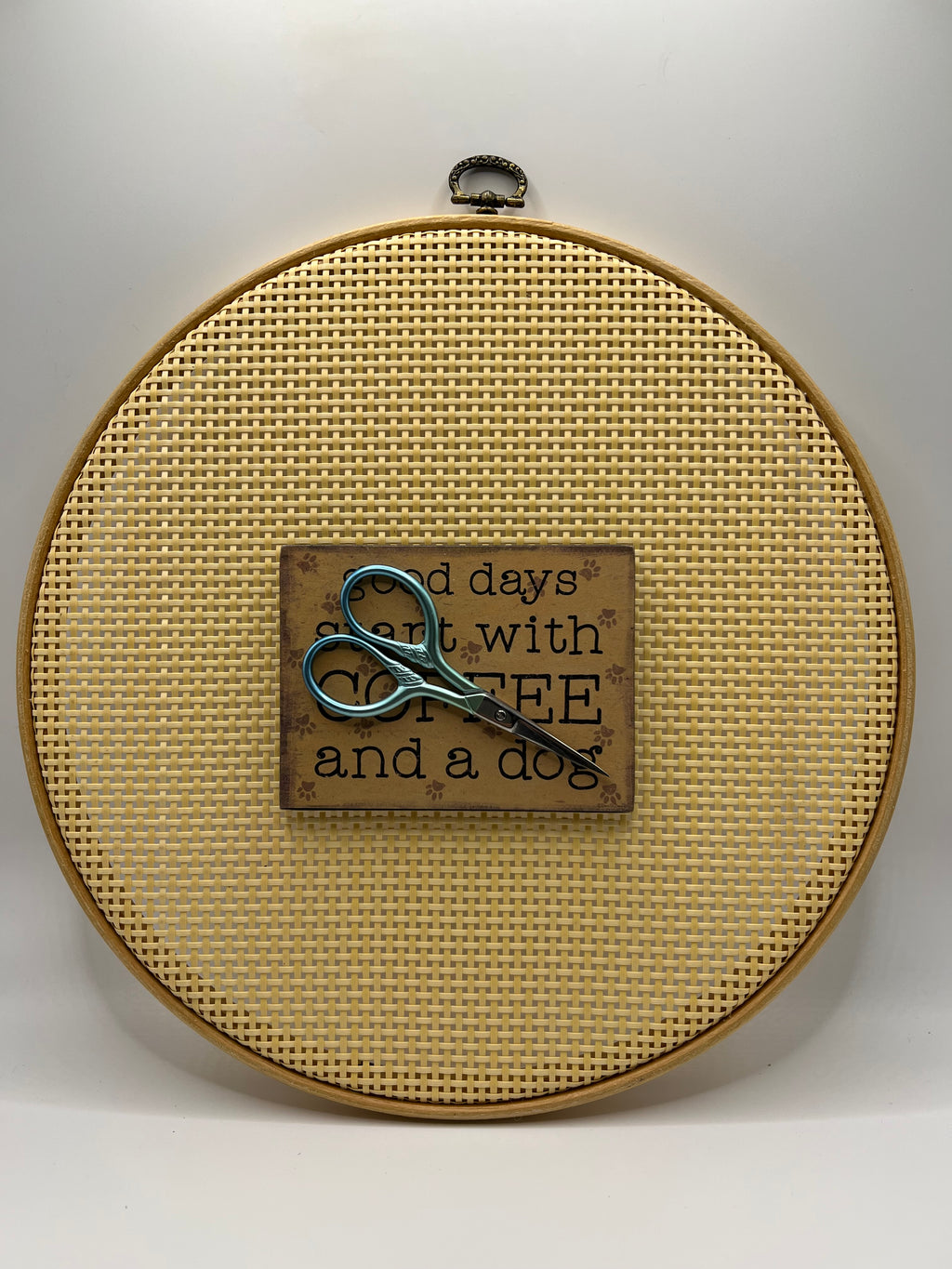 Scissor Minder - Good days start with coffee and a dog