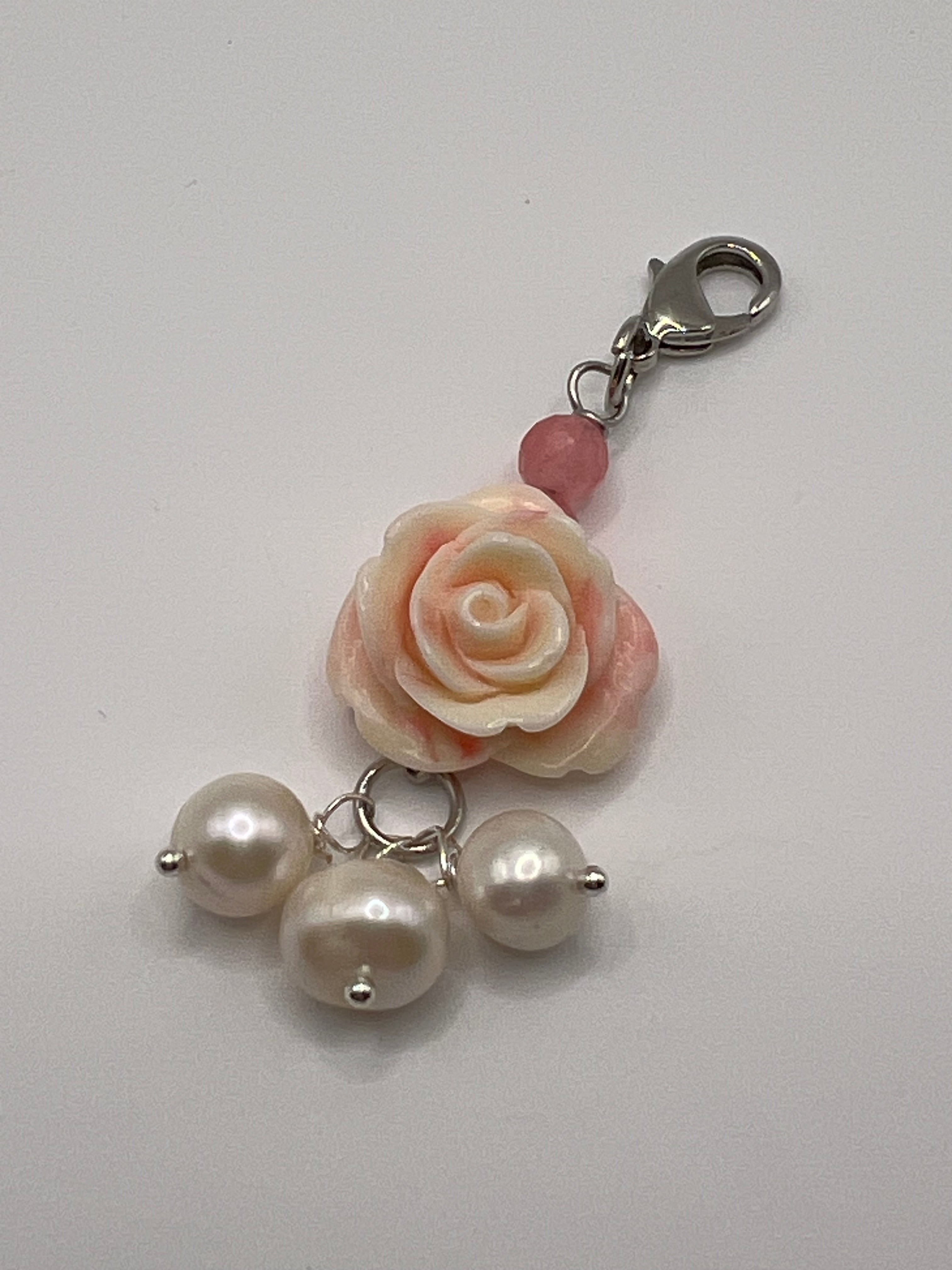 Pink/Peach Rose with Freshwater Pearls Zipper Pull