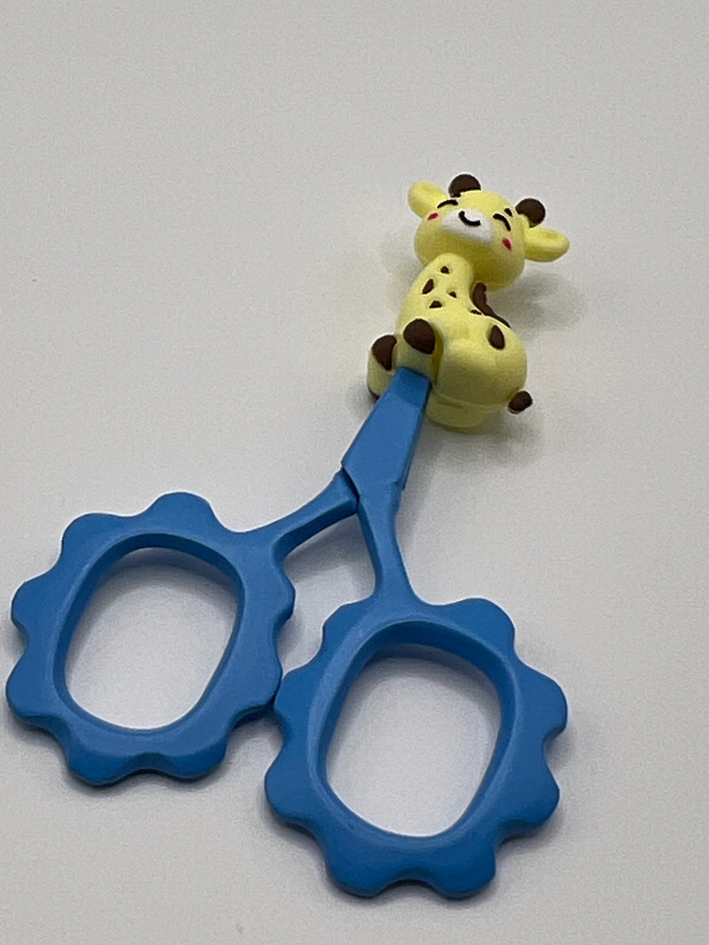 Yellow Giraffe - Scissor Tip Protector (scissors not included)