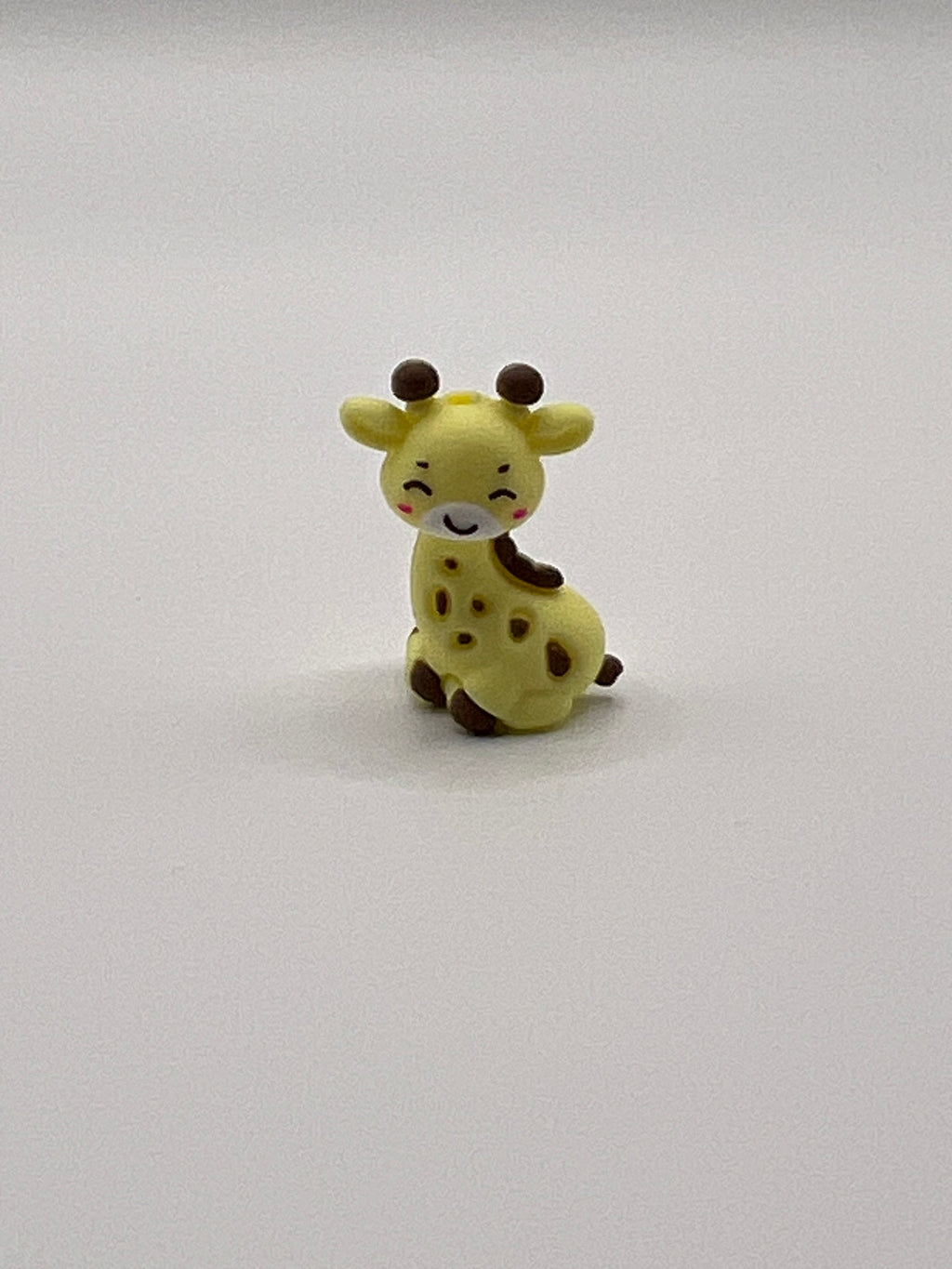 Yellow Giraffe - Scissor Tip Protector (scissors not included)