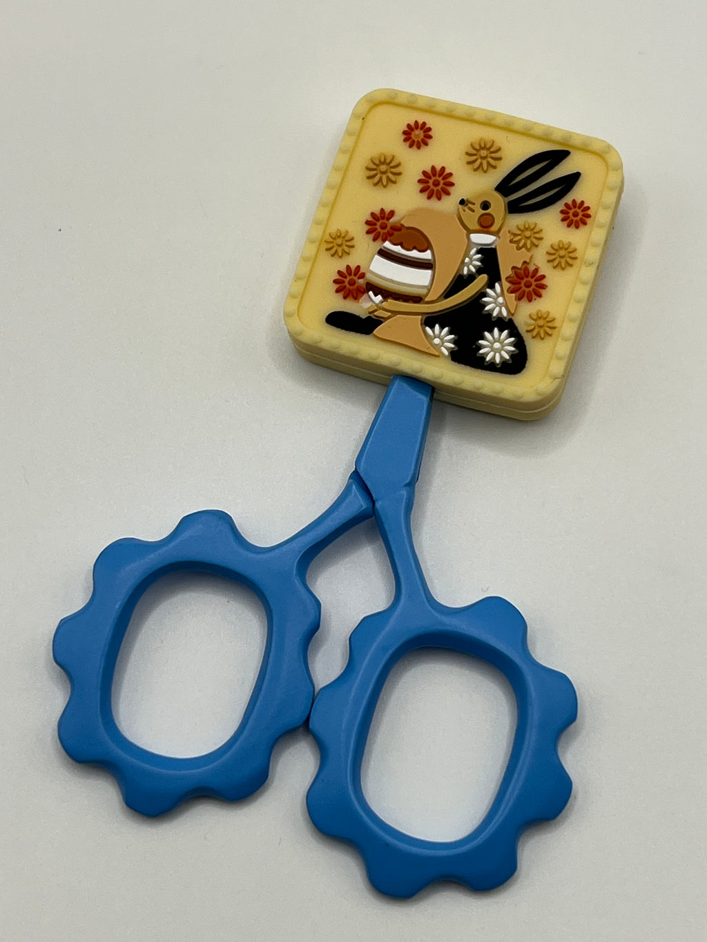 Bunny with Flowers - Scissor Tip Protector