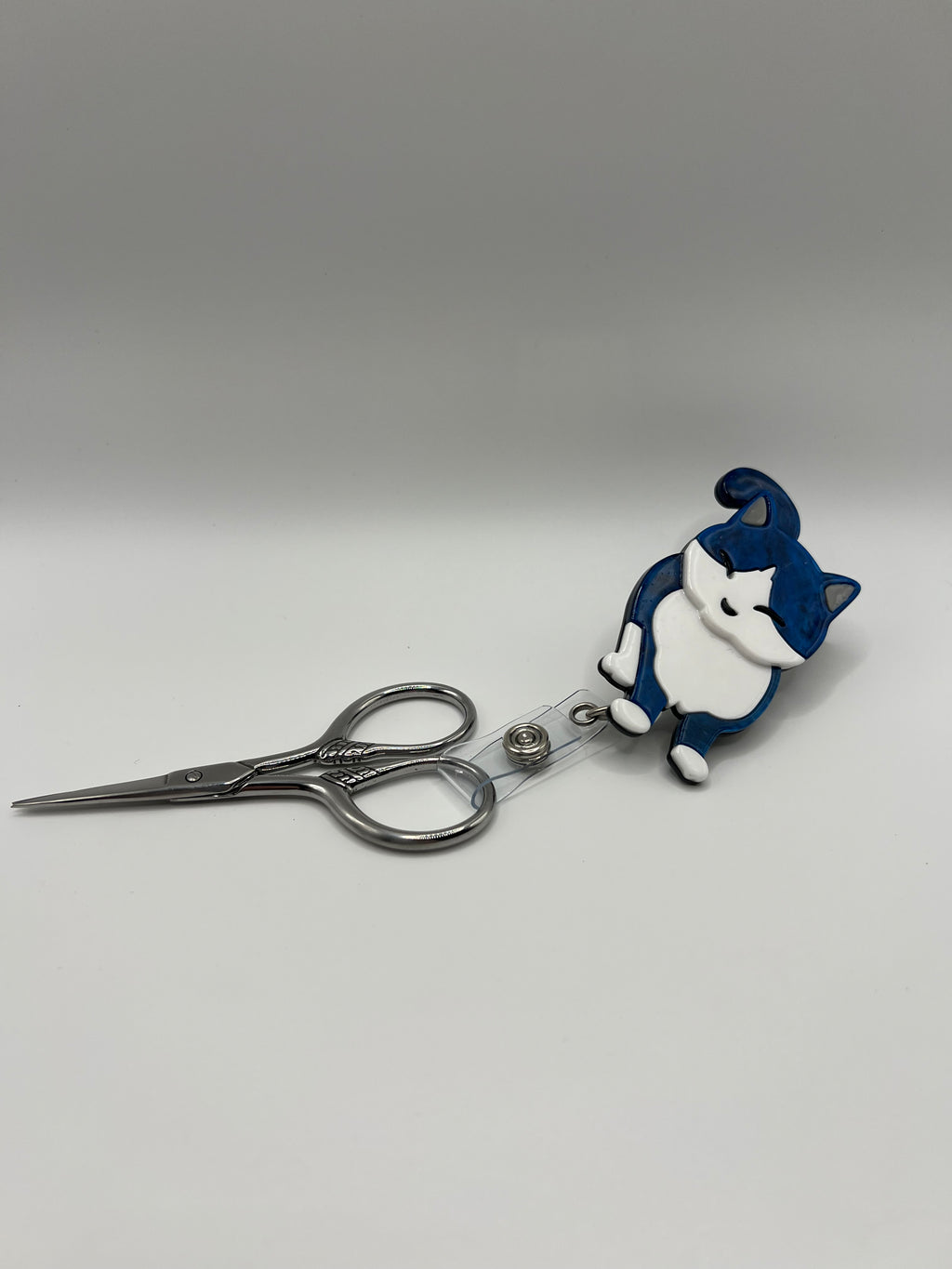 Blue and White Cat - Scissor Badge Reel