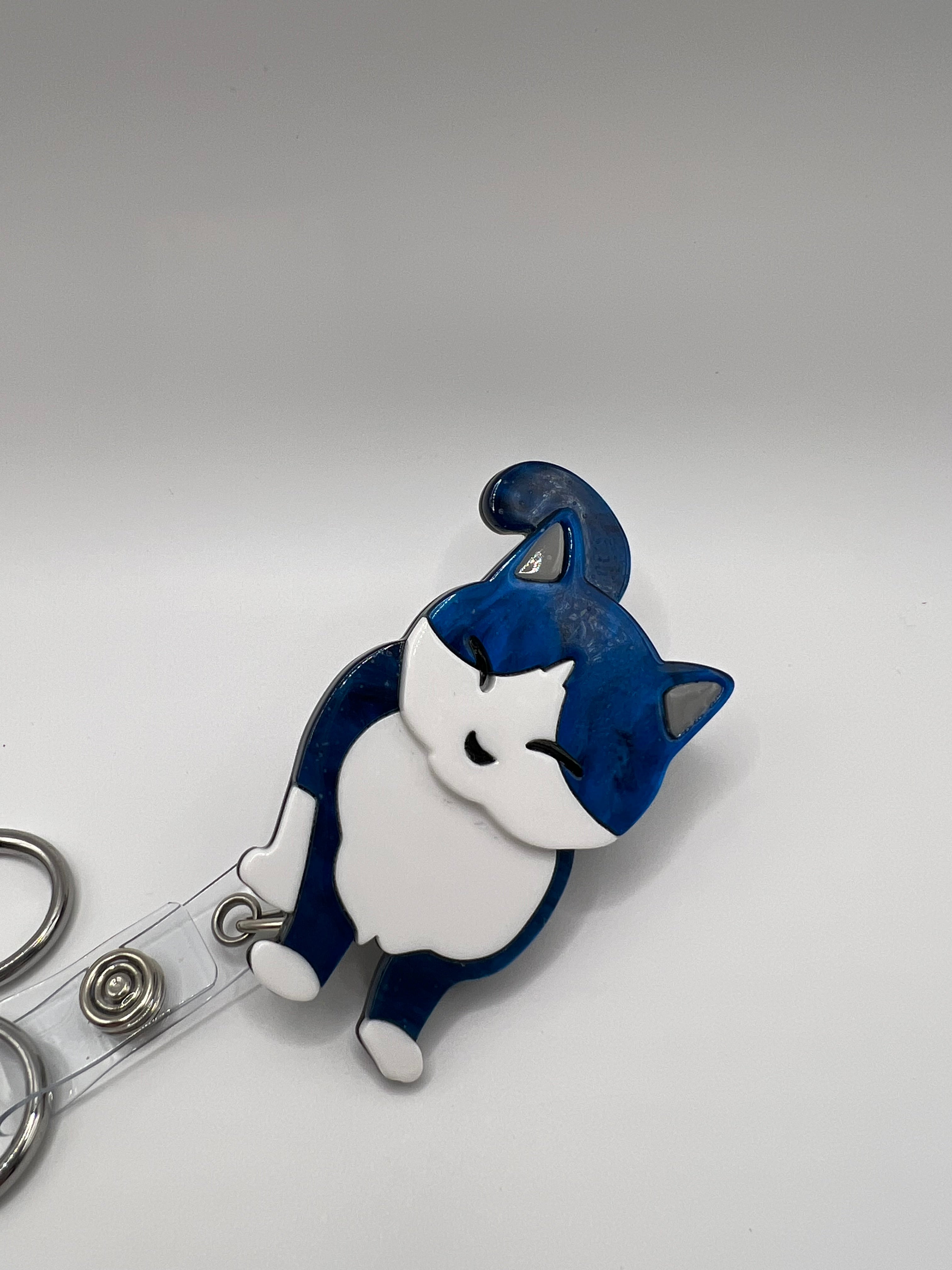 Blue and White Cat - Scissor Badge Reel