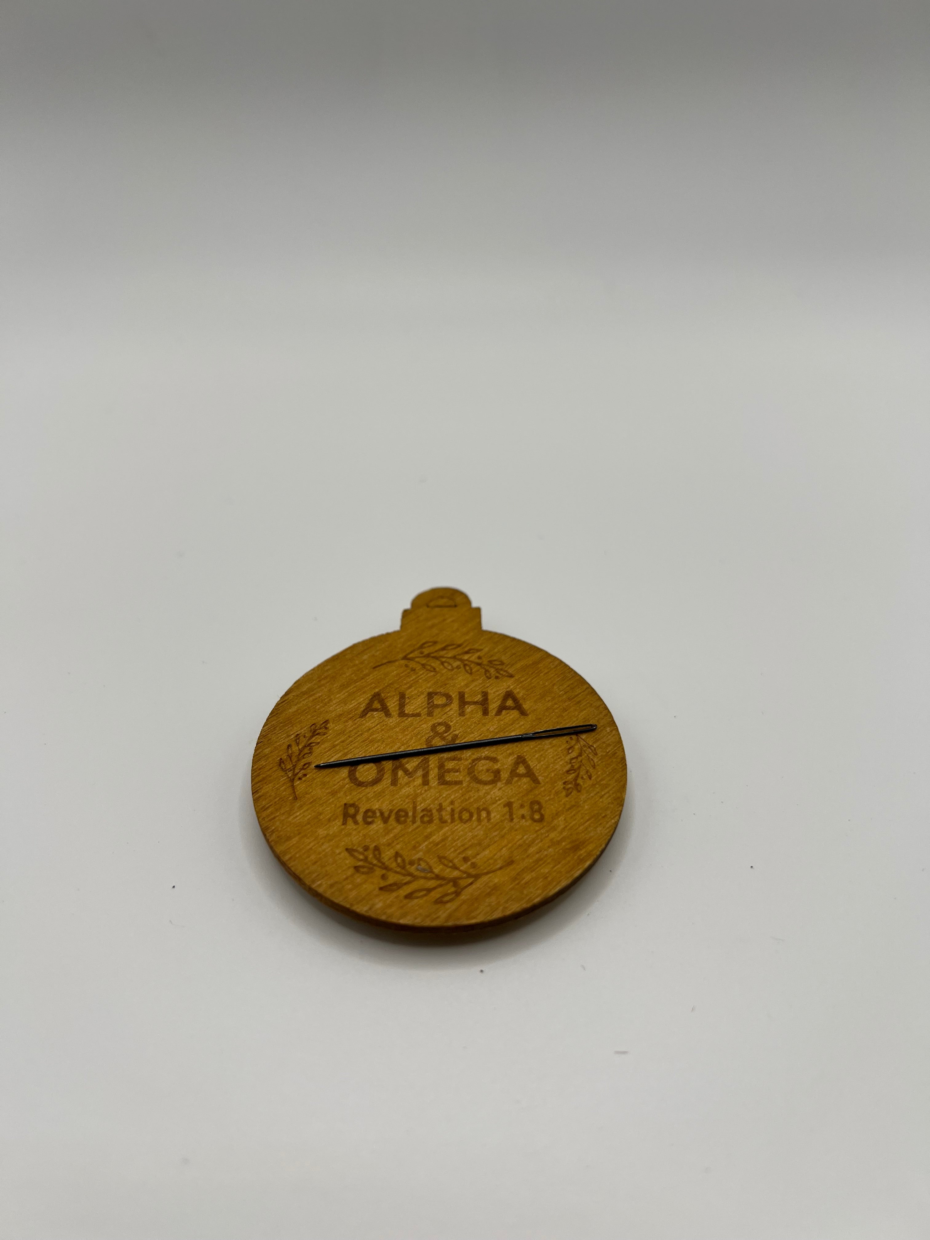Needle Minder - Alpha & Omega (wood)