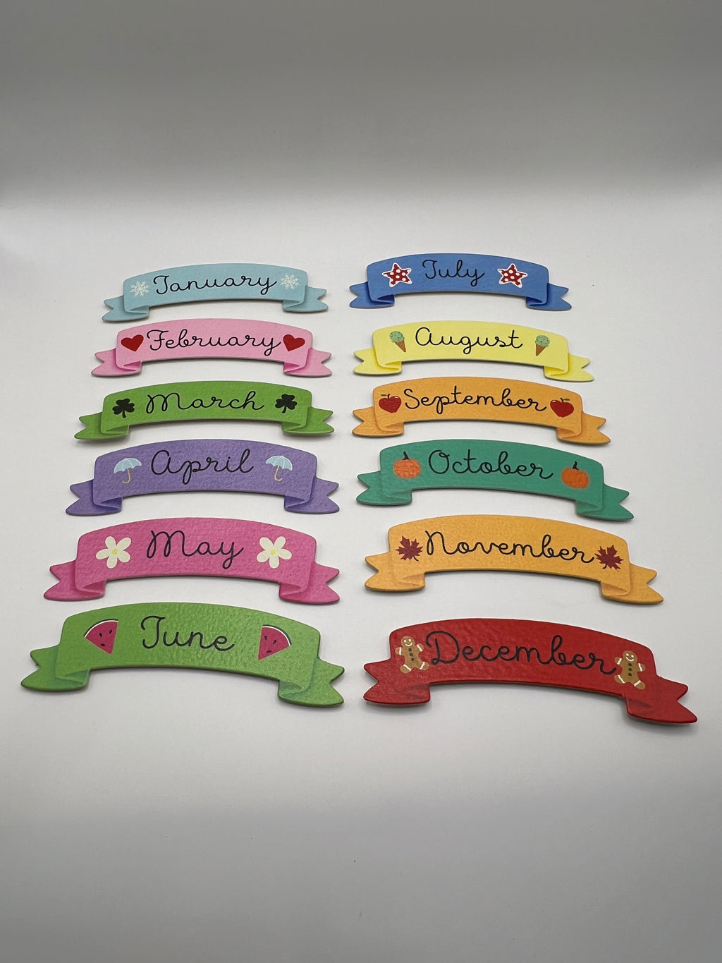 Months of the year - Magnets for the Metal Wreath