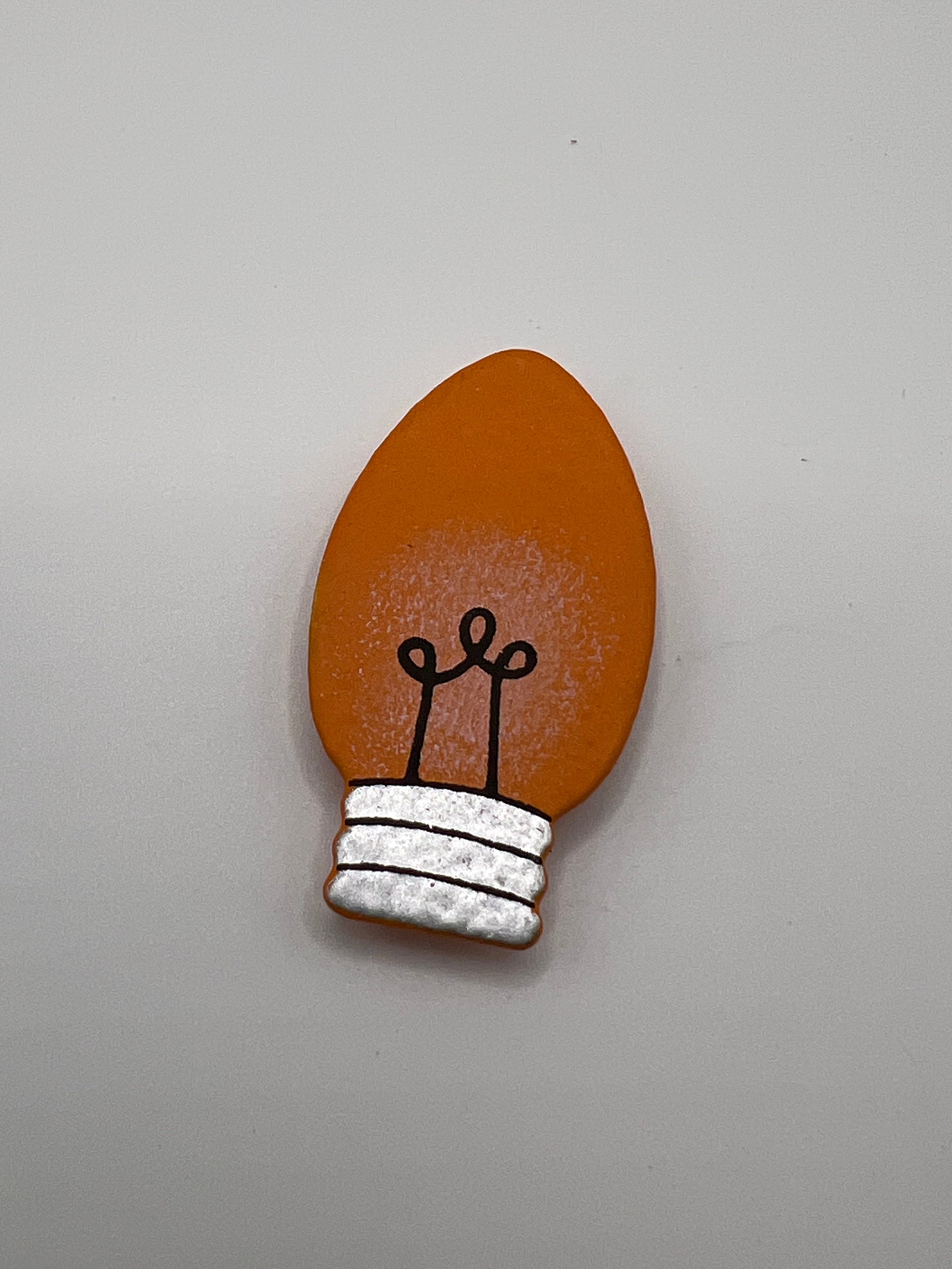 Christmas Light - Orange - Needle Minder