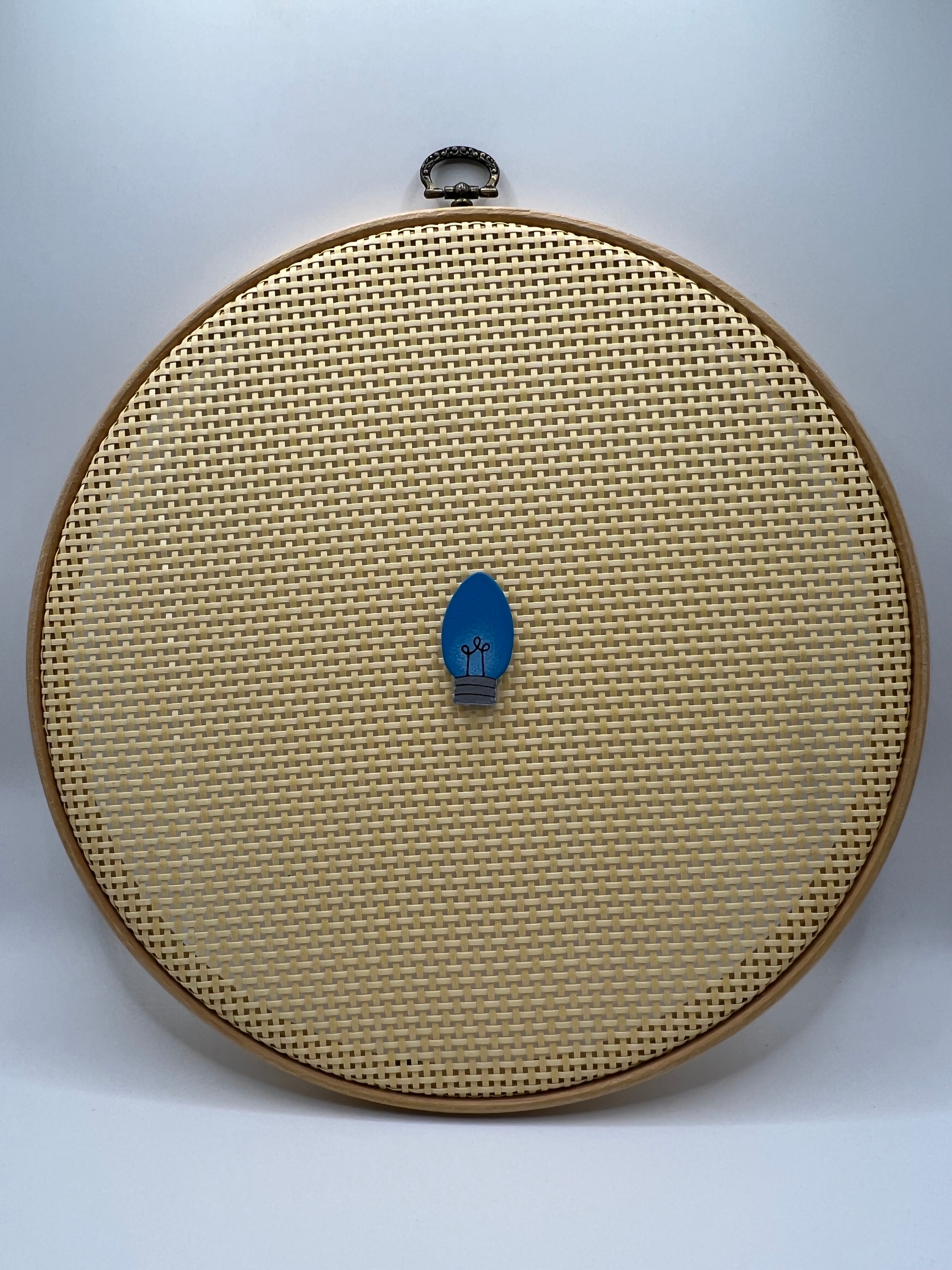 Christmas Light - Blue - Needle Minder