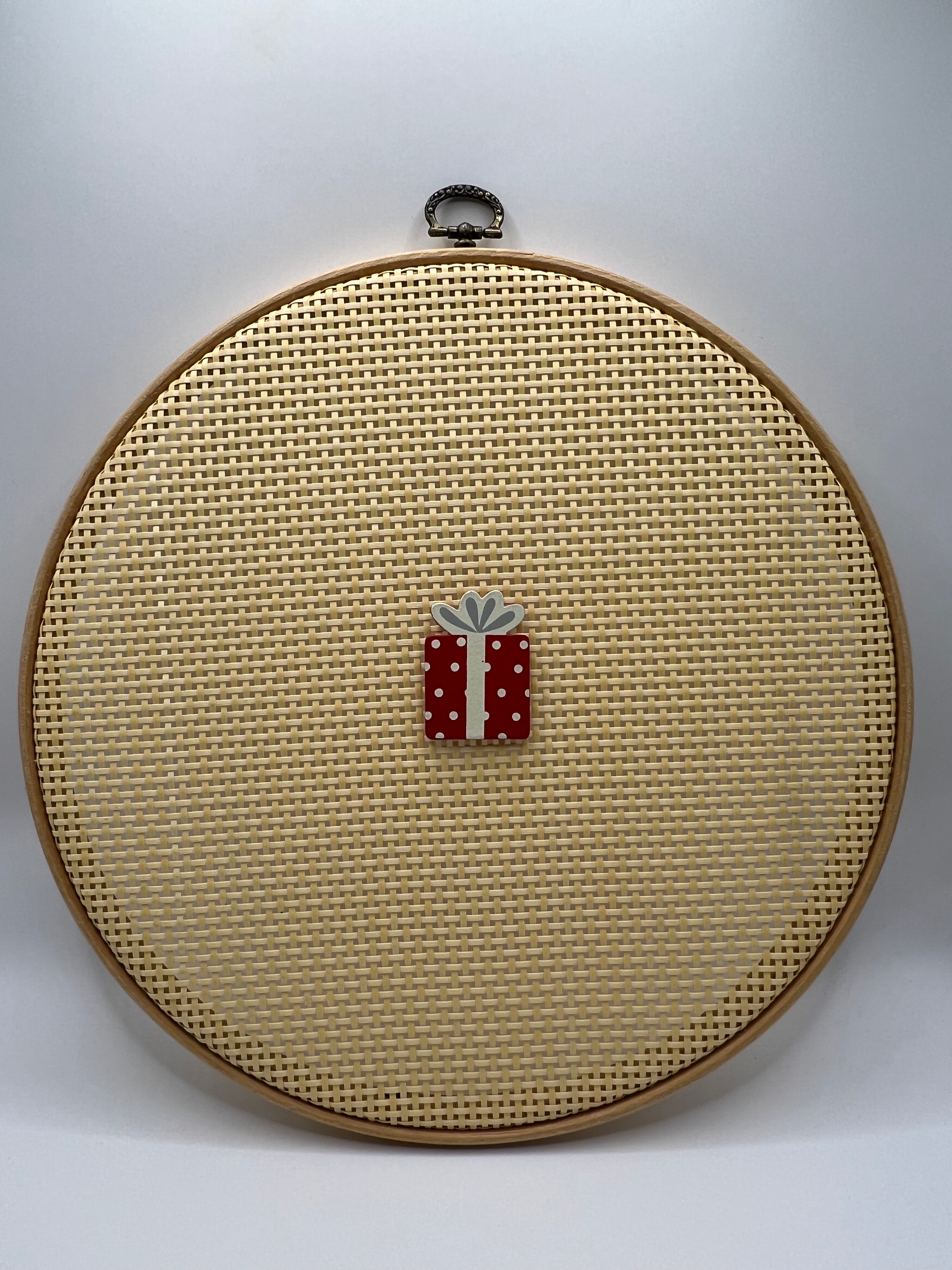 Gift Box - Needle Minder