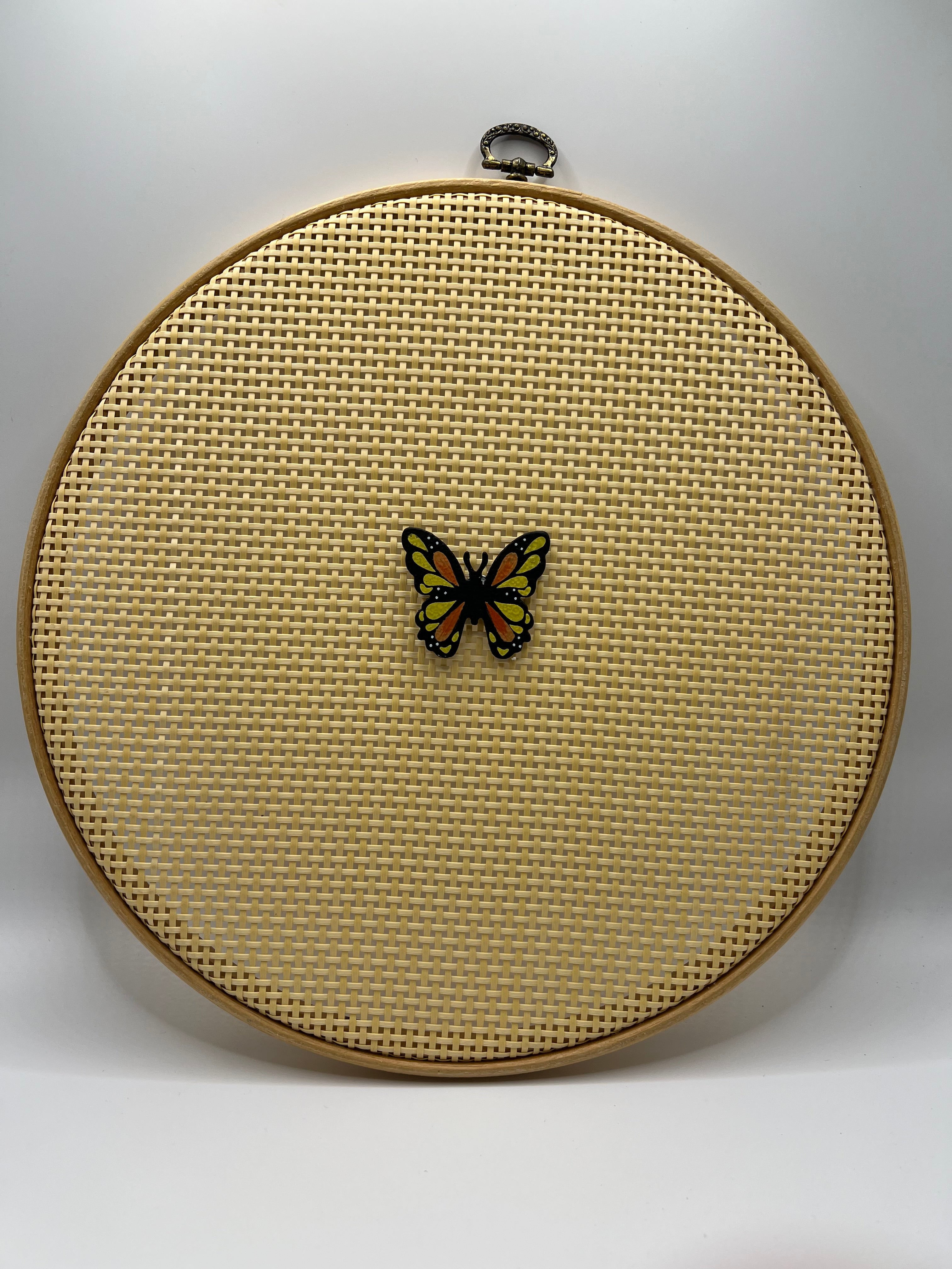 Butterfly Needle minder