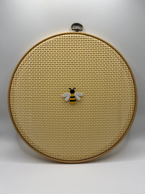 Bee Needle Minder